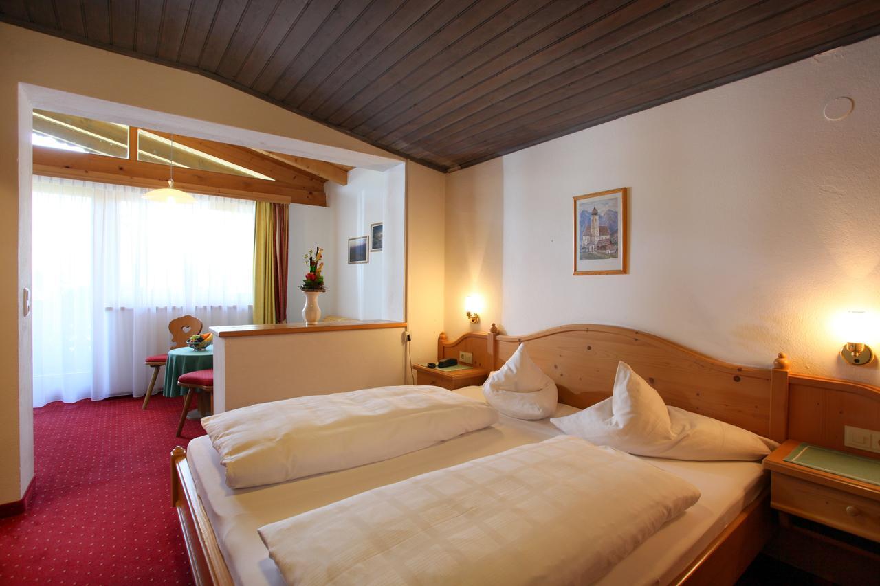 Alpenhotel Landhaus Kuechl Kirchberg in Tirol Dış mekan fotoğraf