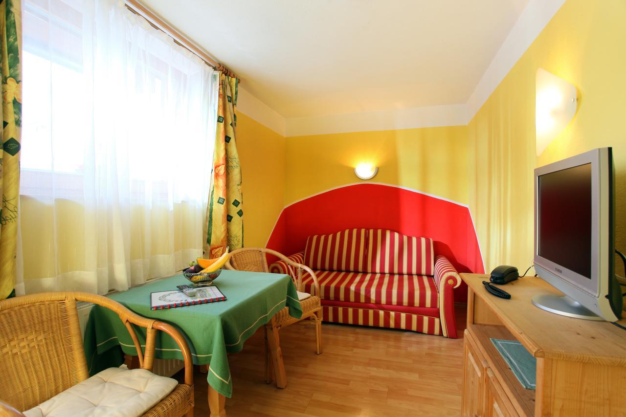 Alpenhotel Landhaus Kuechl Kirchberg in Tirol Dış mekan fotoğraf
