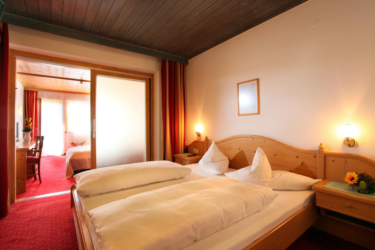 Alpenhotel Landhaus Kuechl Kirchberg in Tirol Dış mekan fotoğraf